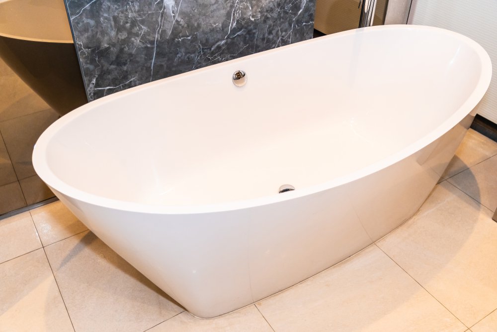 Mastering Bathtub Reglazing: Common Mistakes and How to Fix Them cover